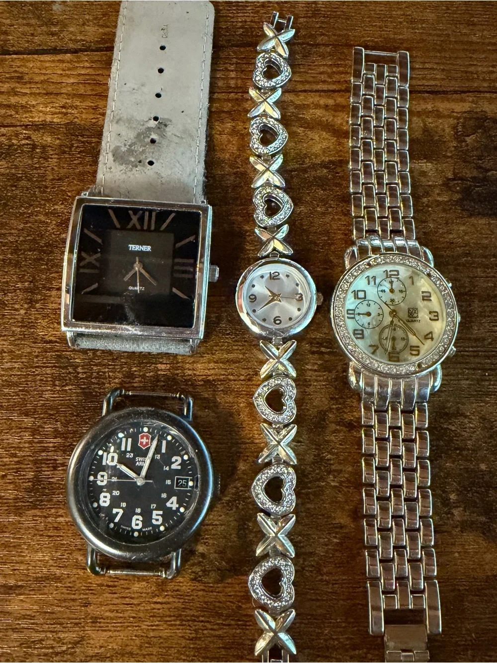 Mixed Bundle of Men & Women’s Watches